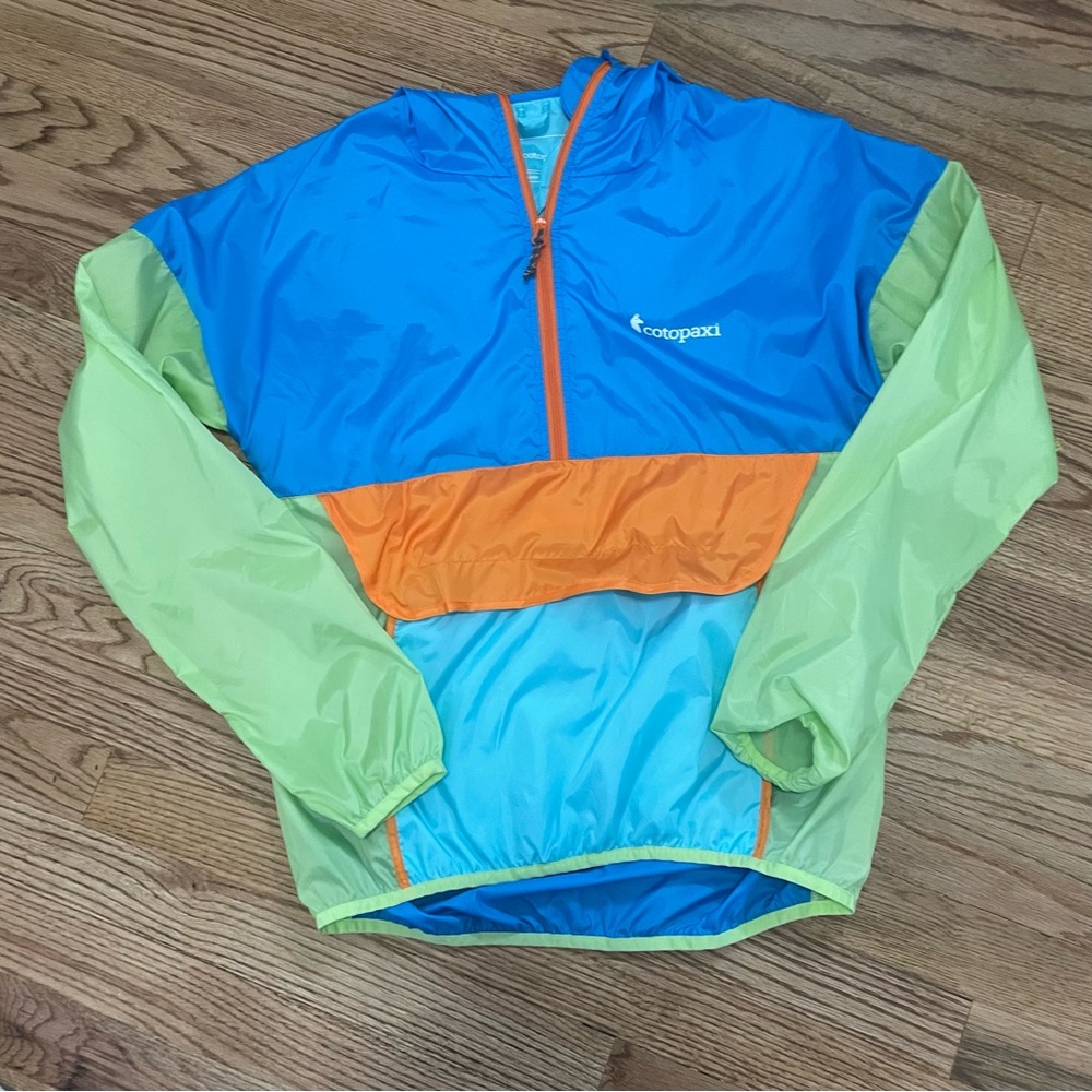 Cotopaxi windbreaker